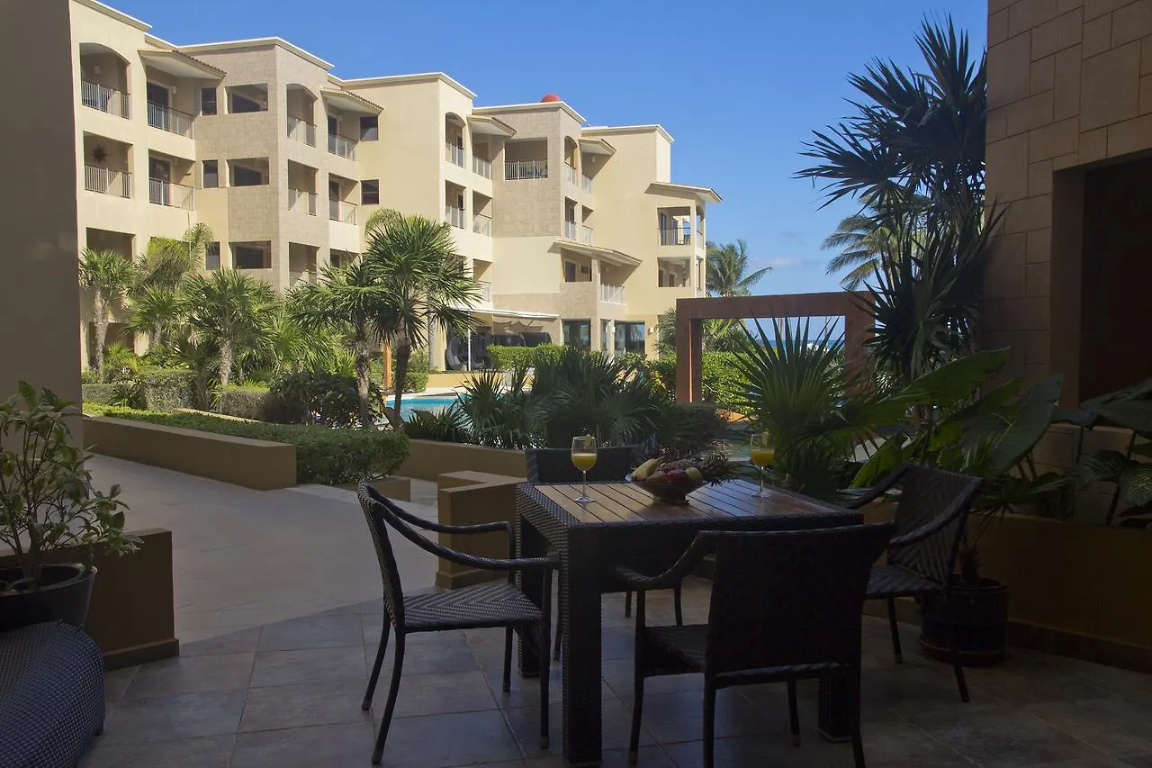 El Faro Ground Level Reef 106 Aparthotel Playa del Carmen