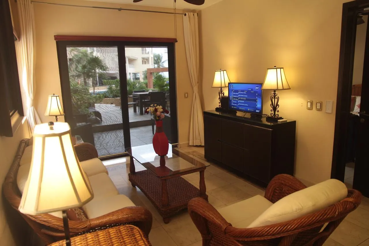 El Faro Ground Level Reef 106 Aparthotel Playa del Carmen